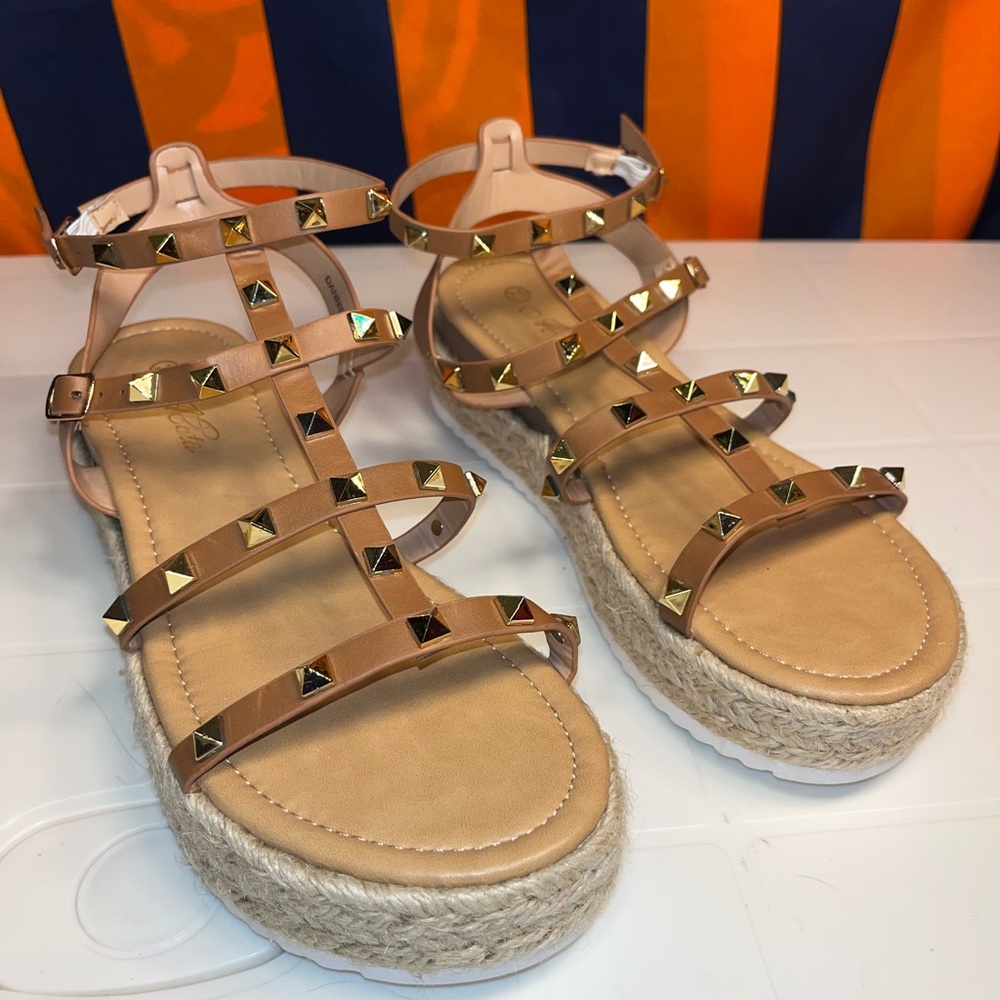 New Acata Womens Shoes Sandals platform Flat danniela-3 Size 7.5 Casual Comfort